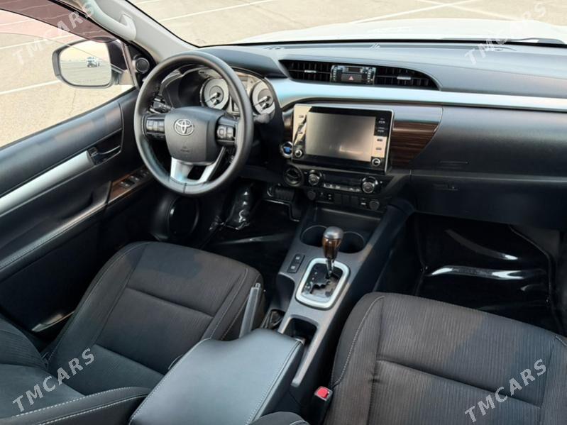 Toyota Hilux 2021 - 668 000 TMT - Ашхабад - img 10