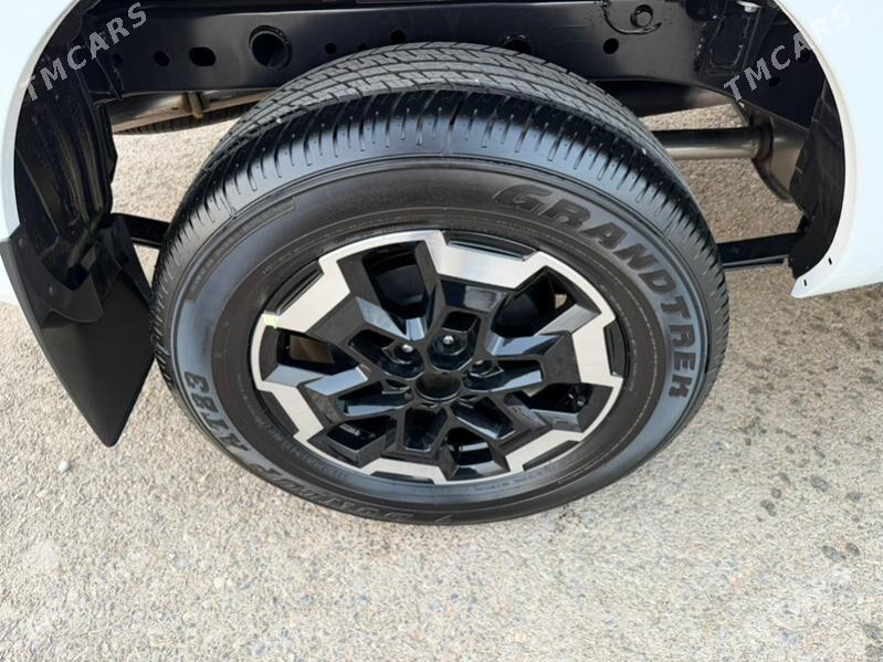 Nissan Navara 2025 - 495 000 TMT - Ашхабад - img 8