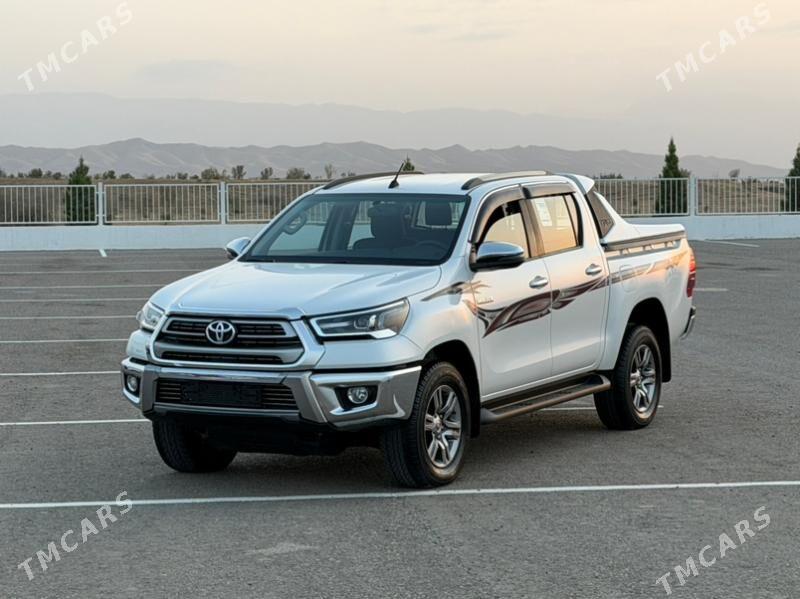 Toyota Hilux 2024 - 668 000 TMT - Ашхабад - img 3