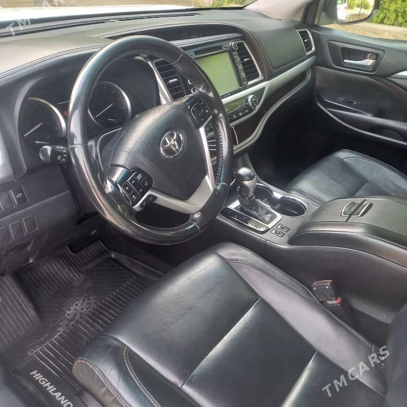 Toyota Highlander 2018 - 415 000 TMT - Балканабат - img 3