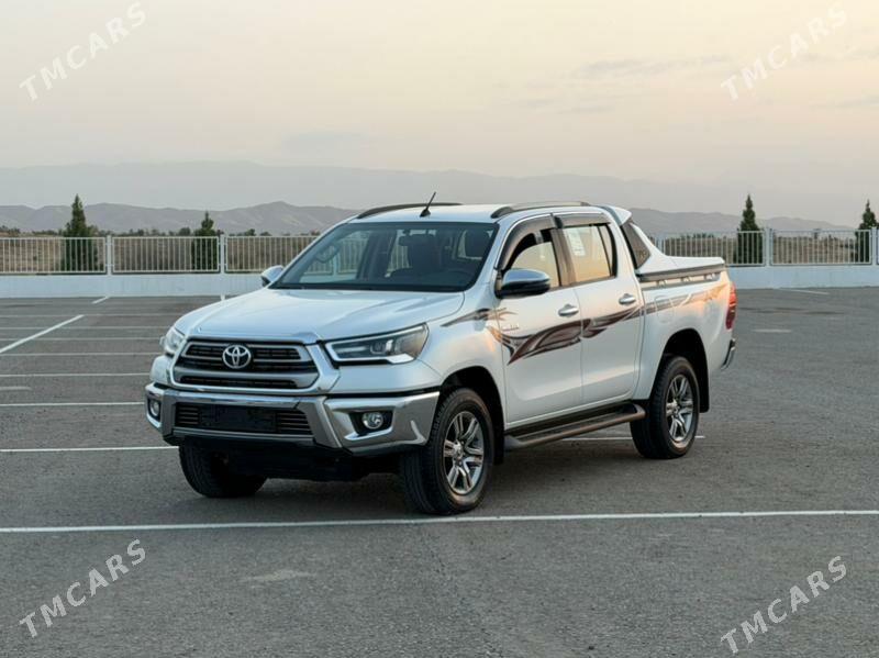 Toyota Hilux 2024 - 668 000 TMT - Ашхабад - img 5
