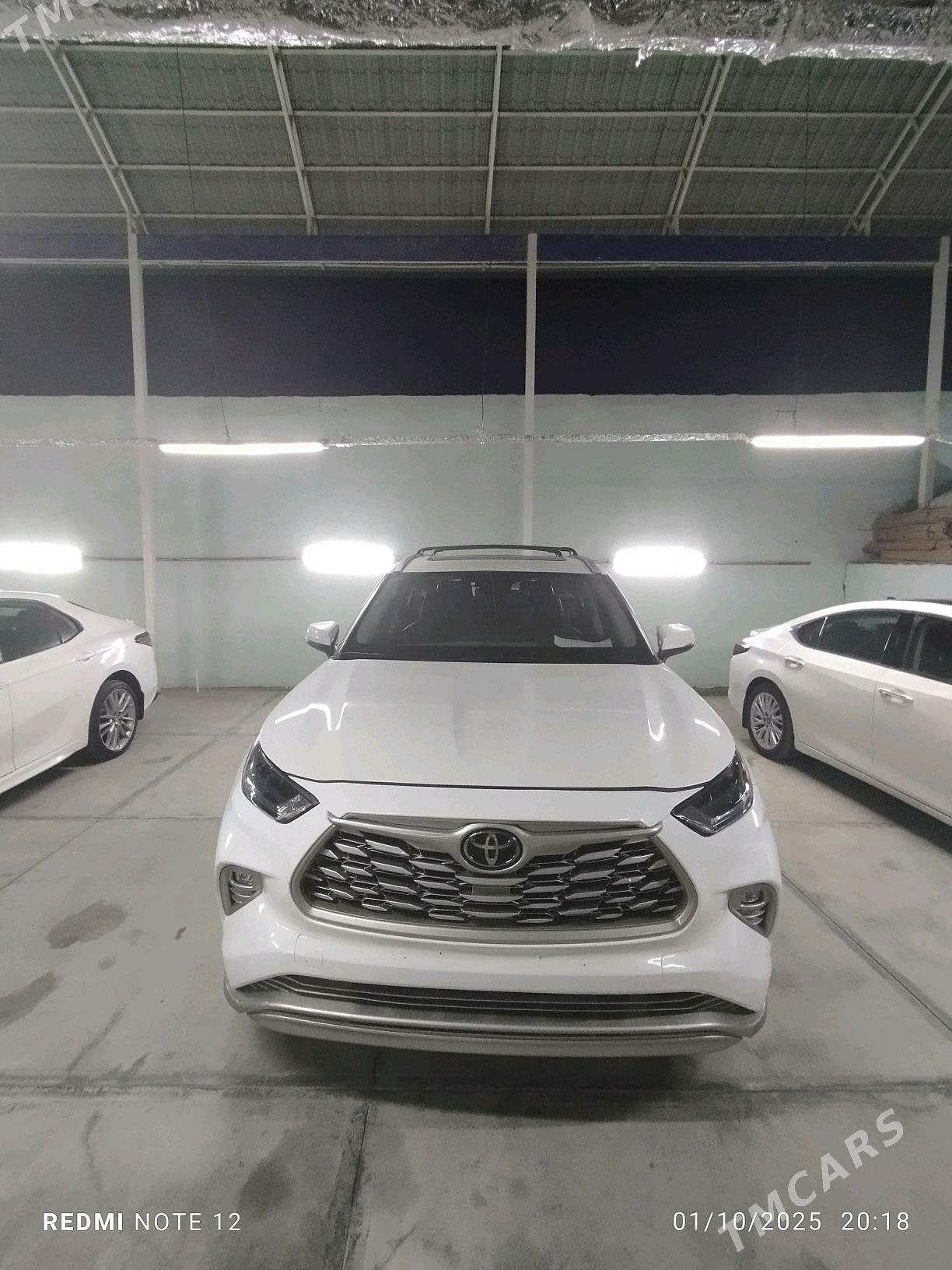 Toyota Highlander 2022 - 551 600 TMT - Garadamak Şor - img 2