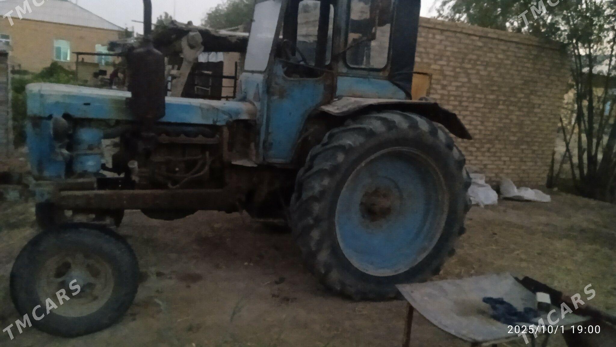 MTZ T-28 1990 - 18 000 TMT - Murgap - img 6