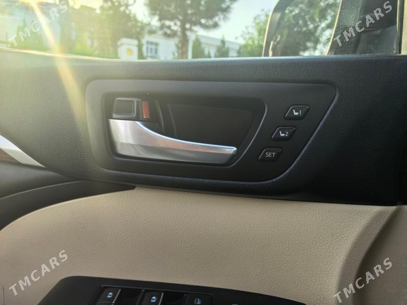 Toyota Highlander 2018 - 530 000 TMT - Ашхабад - img 3