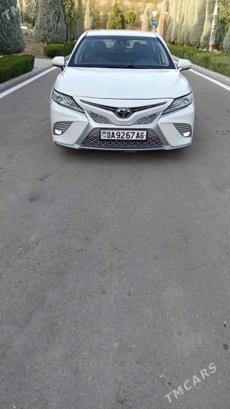 Toyota Camry 2019 - 270 000 TMT - Büzmeýin - img 2