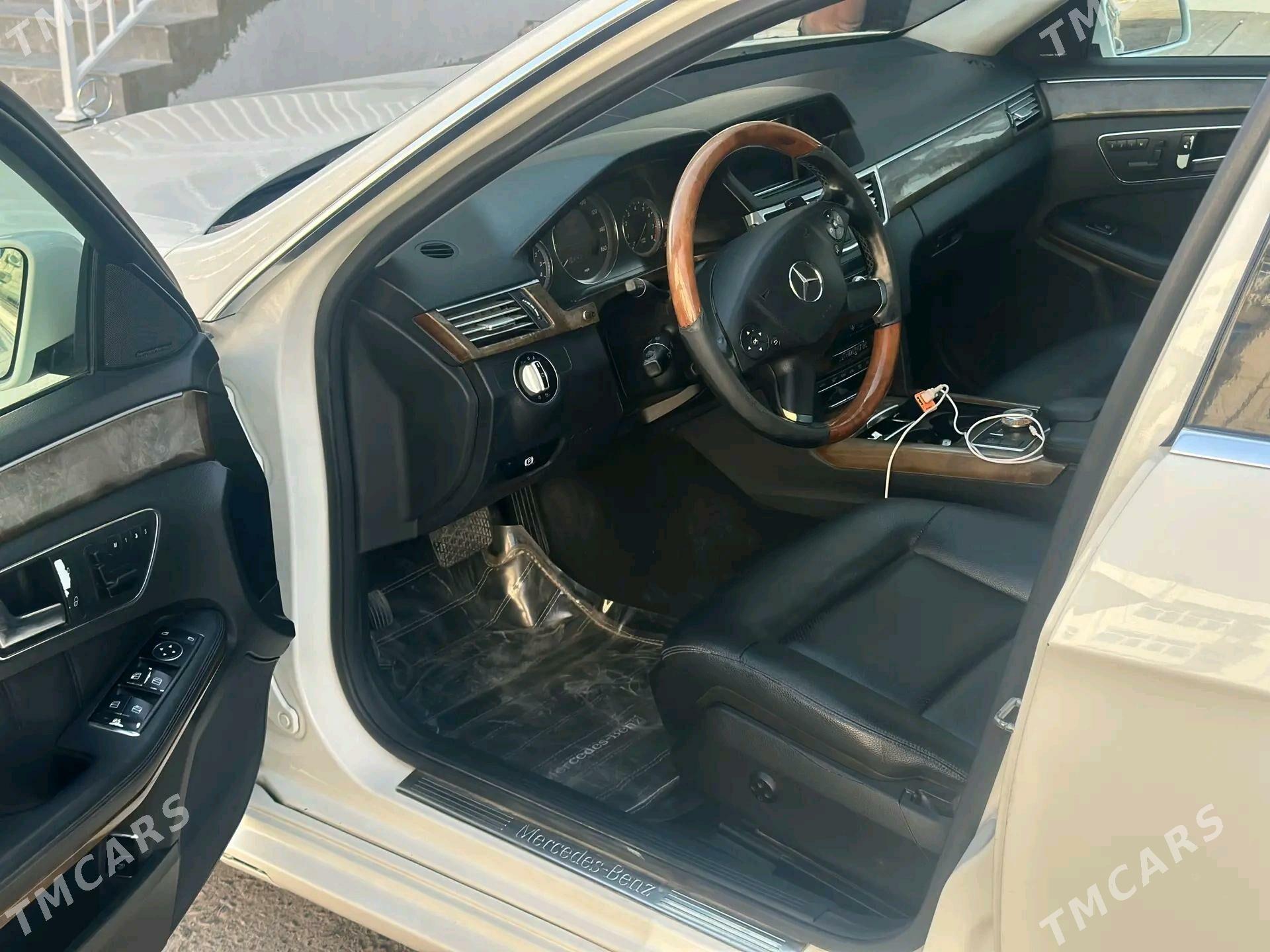 Mercedes-Benz E350 2010 - 280 000 TMT - Туркменабат - img 5