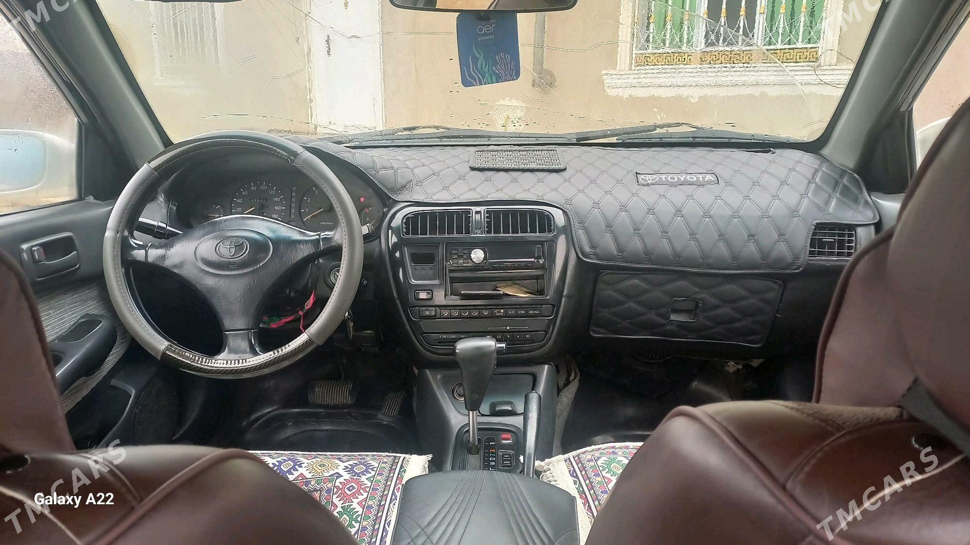 Toyota Carina 1994 - 52 000 TMT - Balkanabat - img 6