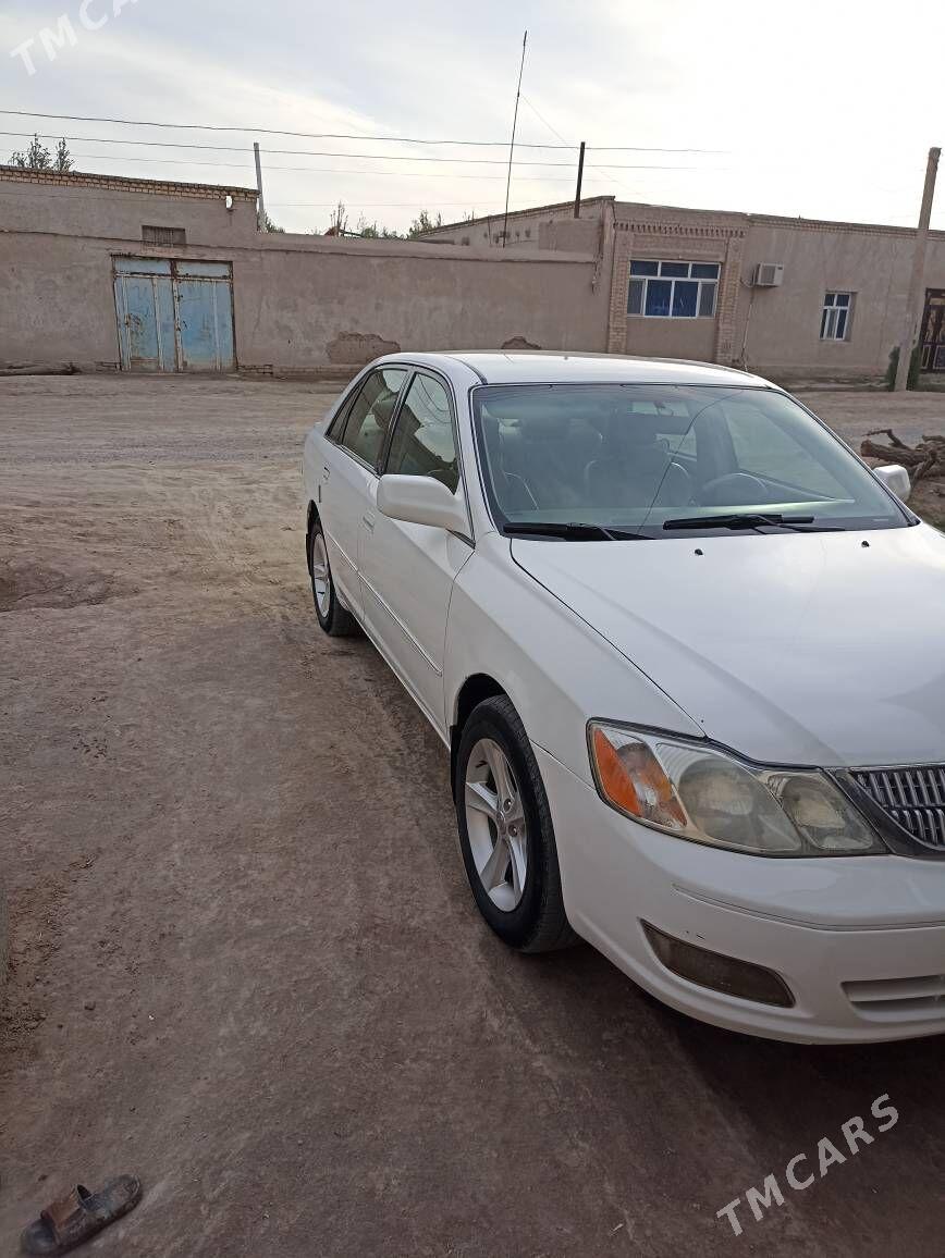 Toyota Avalon 2000 - 160 000 TMT - Кёнеургенч - img 2