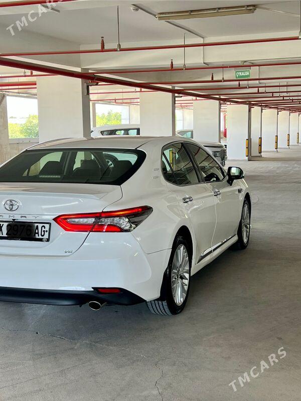 Toyota Camry 2018 - 270 000 TMT - Aşgabat - img 4