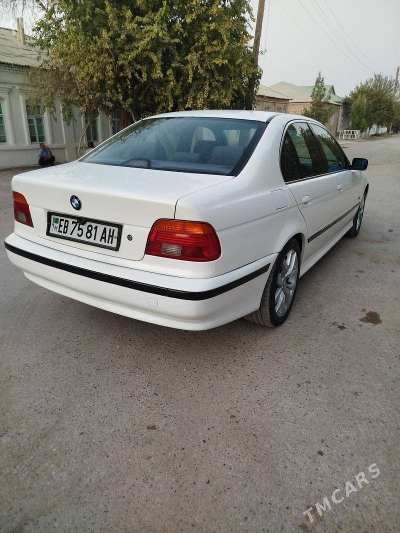 BMW 525 2003 - 110 000 TMT - Теджен - img 4