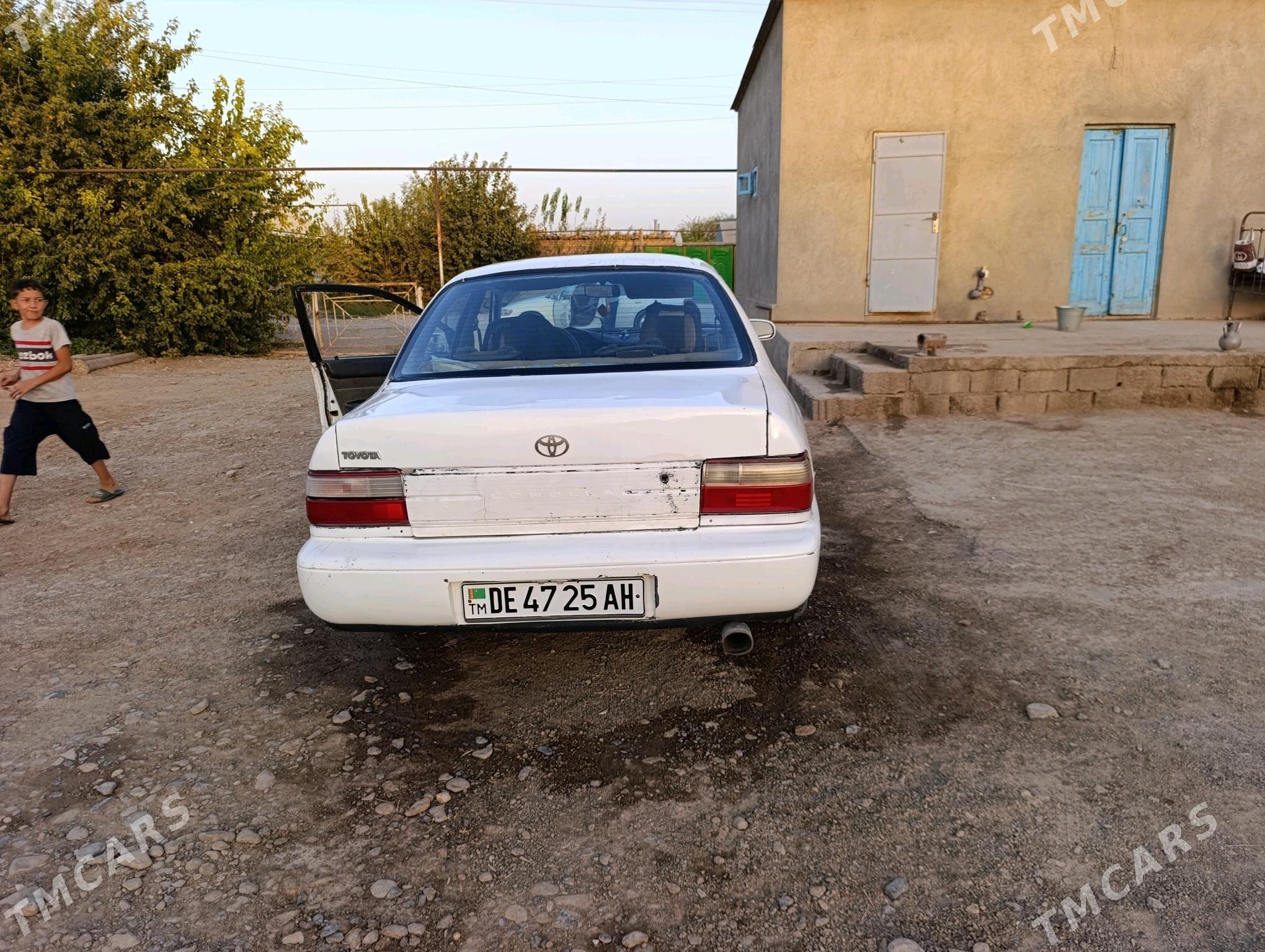 Toyota Corolla 1997 - 35 000 TMT - Теджен - img 2