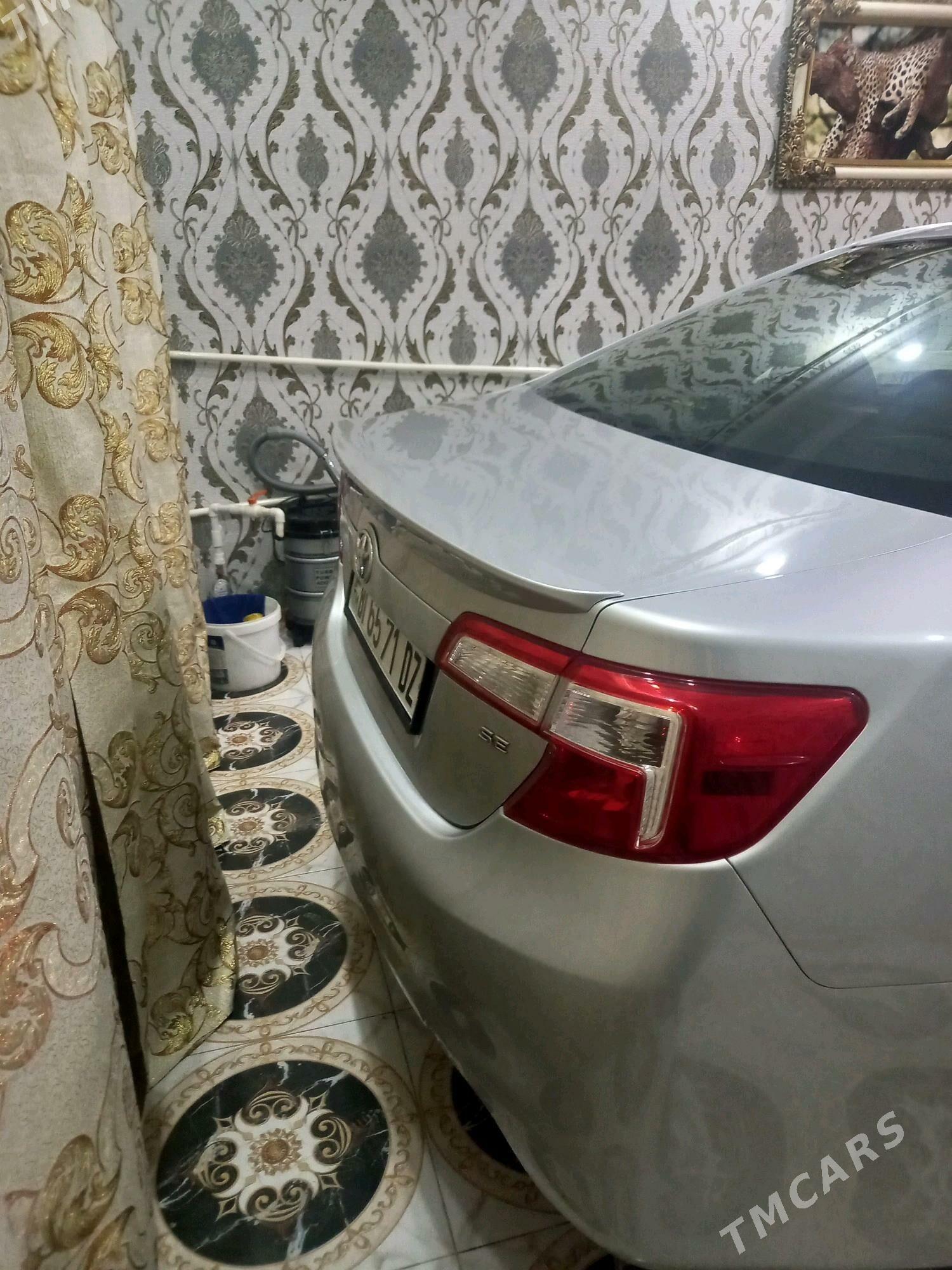 Toyota Camry 2012 - 240 000 TMT - Köneürgenç - img 5