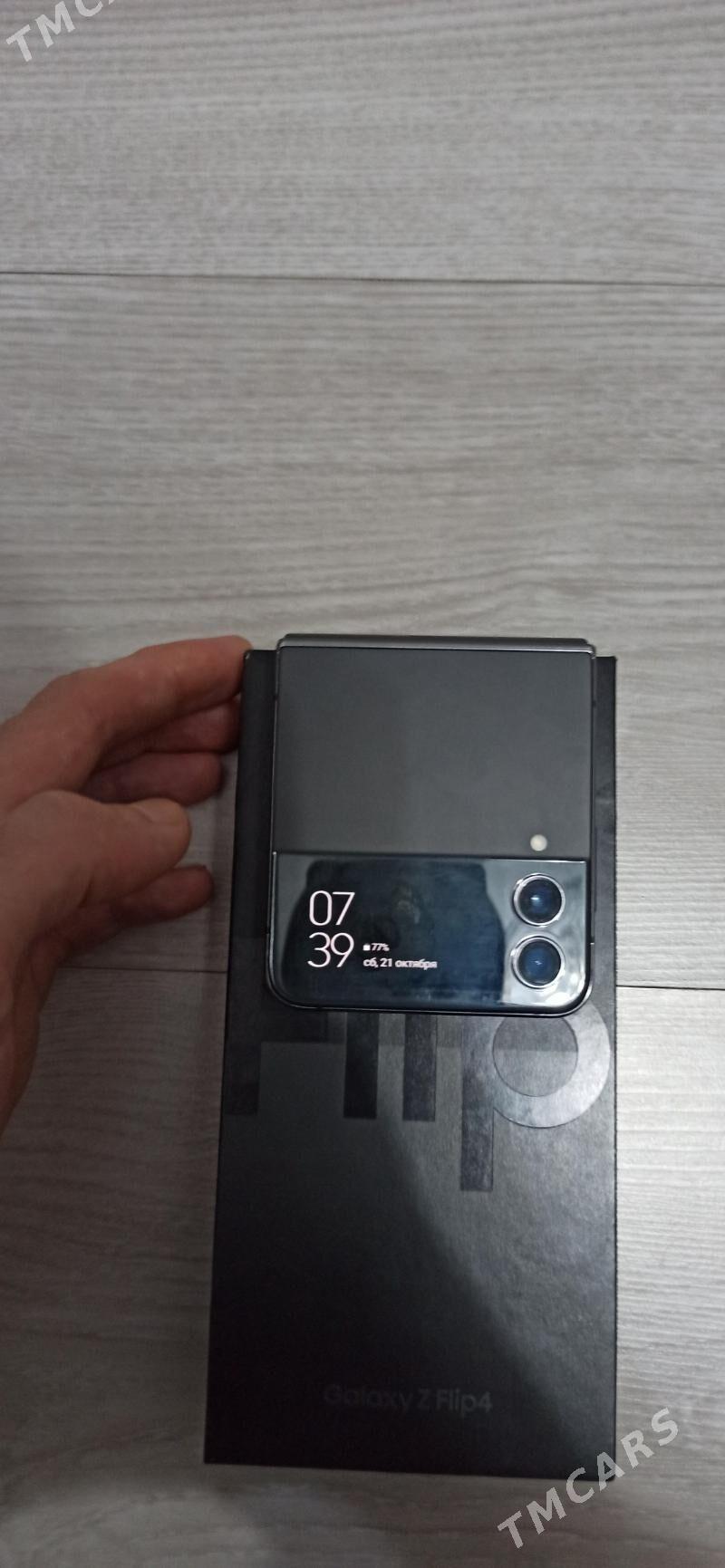   Galaxy z flip 4 8/128Gb - Туркменабат - img 5