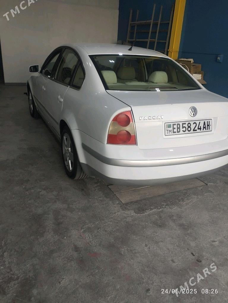 Volkswagen Passat 2004 - 50 000 TMT - Серахс - img 2