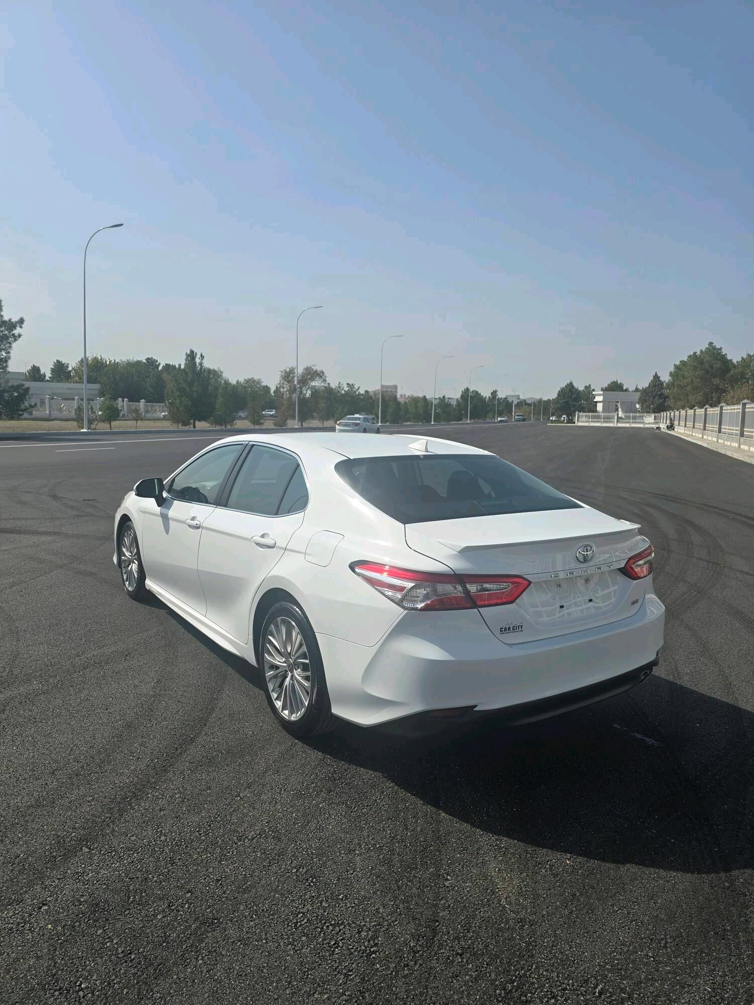 Toyota Camry 2020 - 329 000 TMT - Aşgabat - img 8