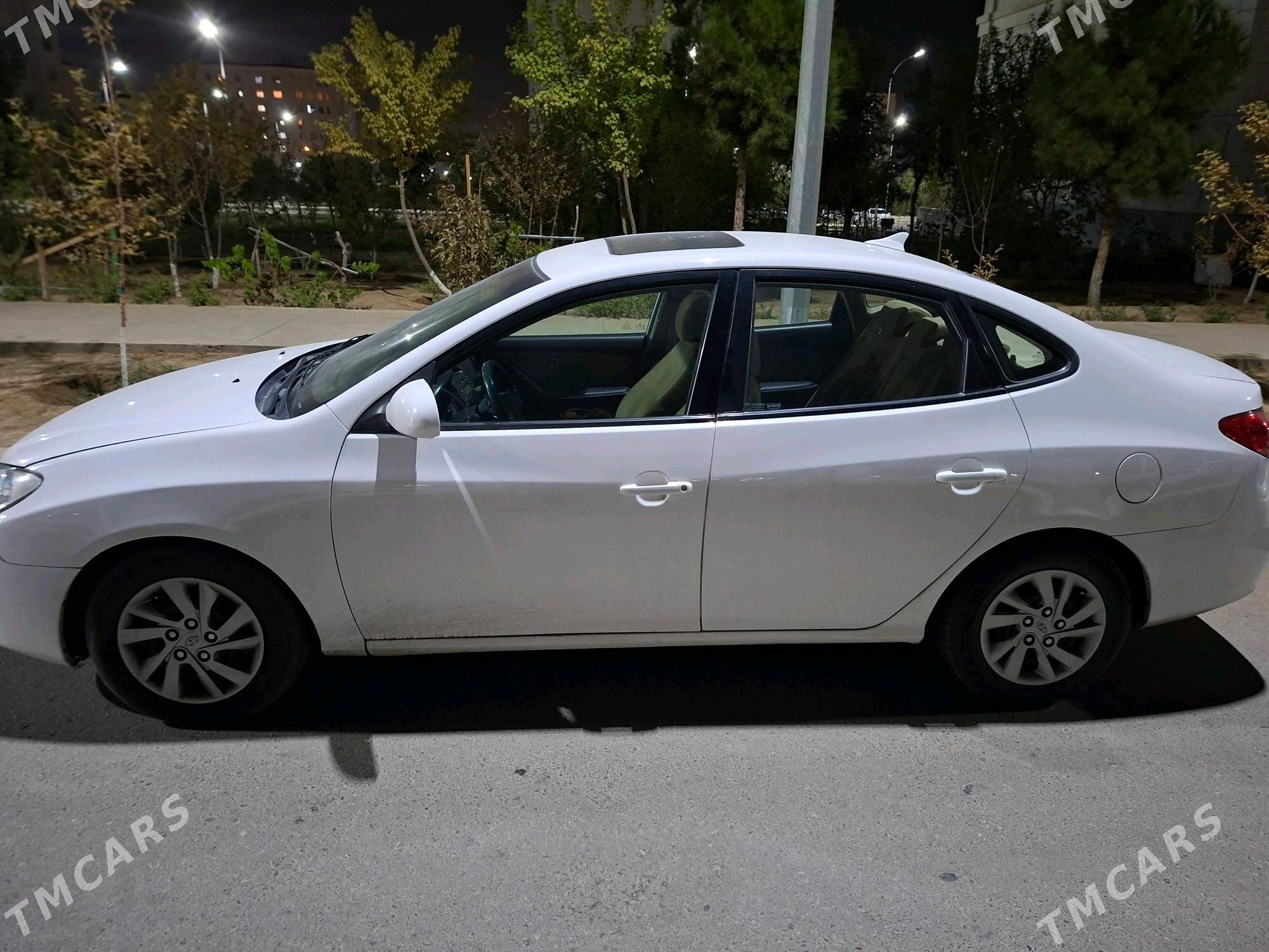 Hyundai Elantra 2010 - 137 000 TMT - Bäherden - img 2