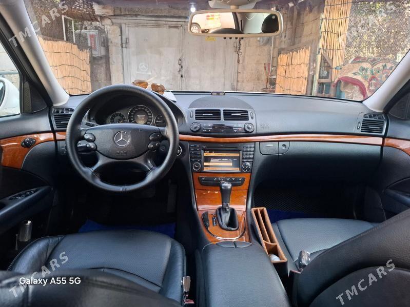 Mercedes-Benz E-Class 2009 - 175 000 TMT - Türkmenbaşy - img 5