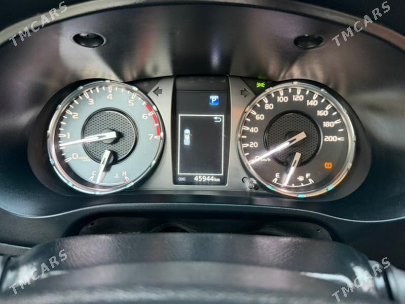 Toyota Hilux 2024 - 550 000 TMT - Aşgabat - img 7
