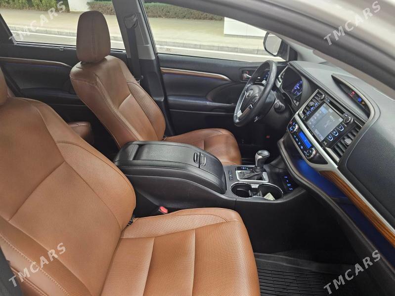 Toyota Highlander 2018 - 640 000 TMT - Ашхабад - img 8