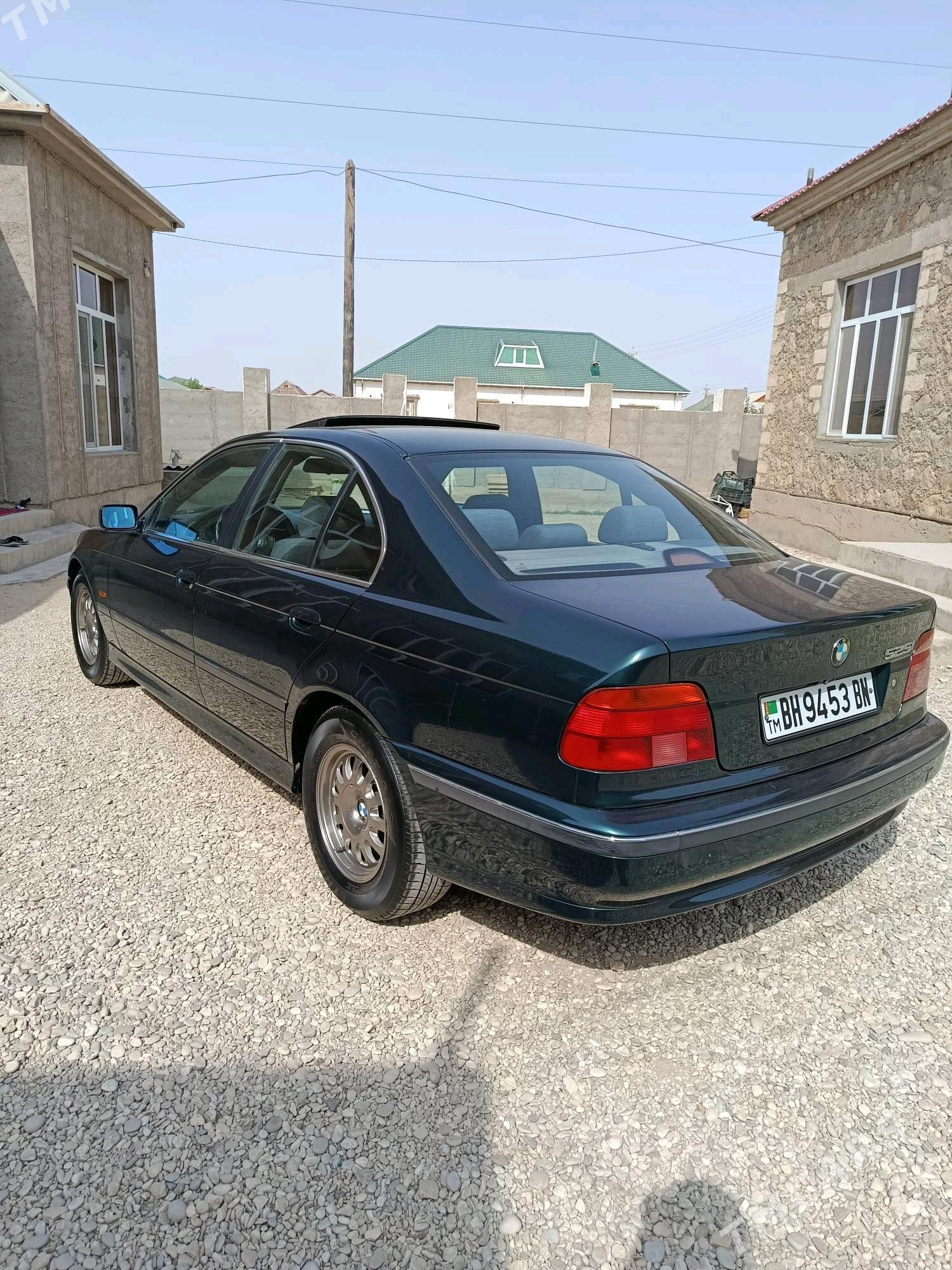 BMW E39 1999 - 110 000 TMT - Balkanabat - img 5