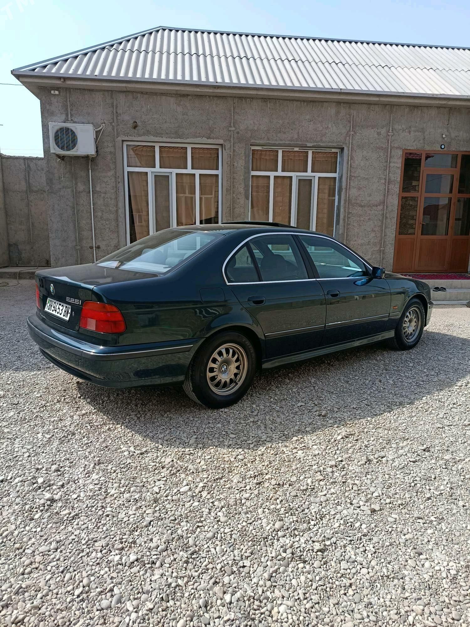 BMW E39 1999 - 110 000 TMT - Balkanabat - img 7