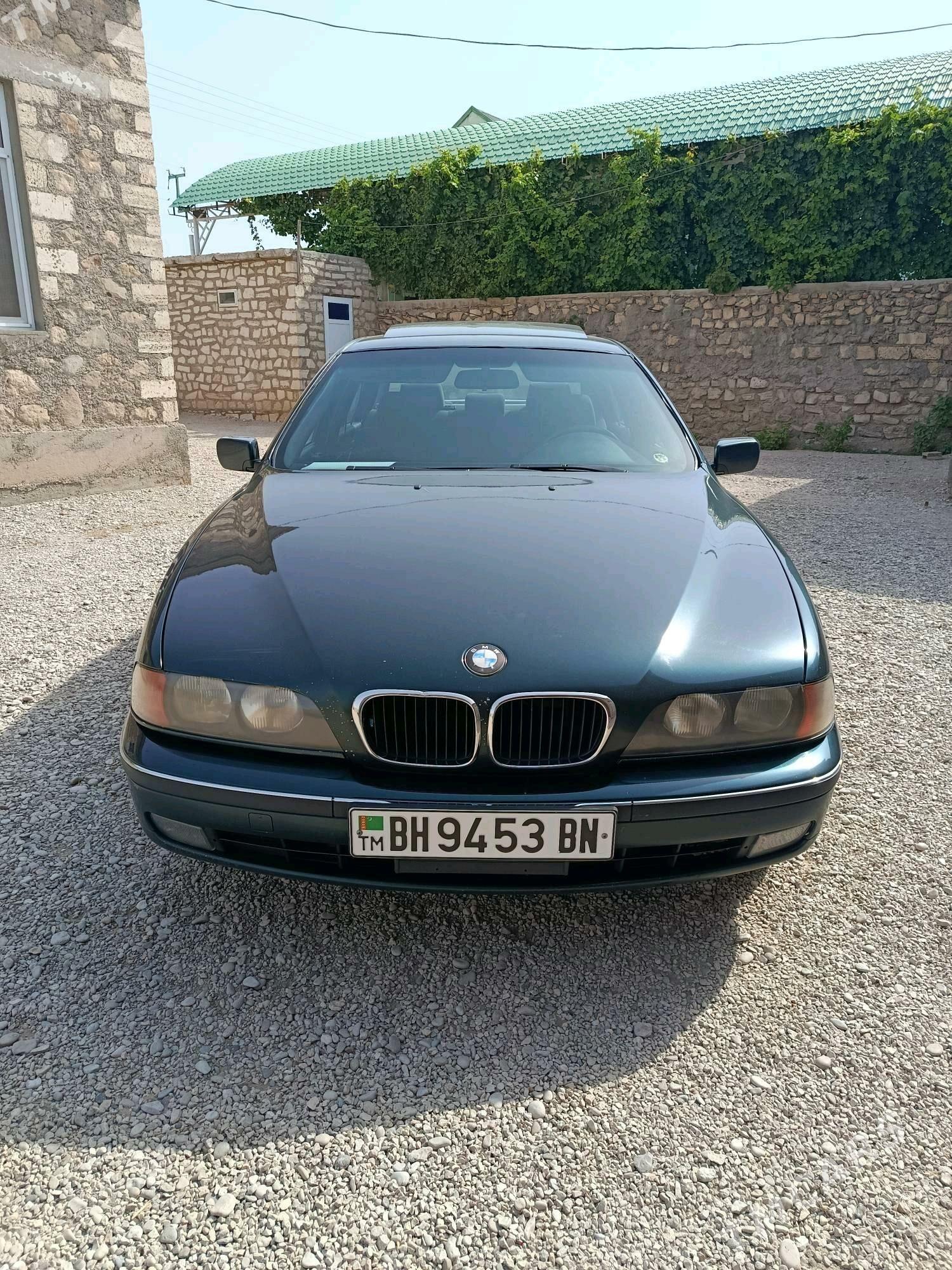 BMW E39 1999 - 110 000 TMT - Balkanabat - img 8