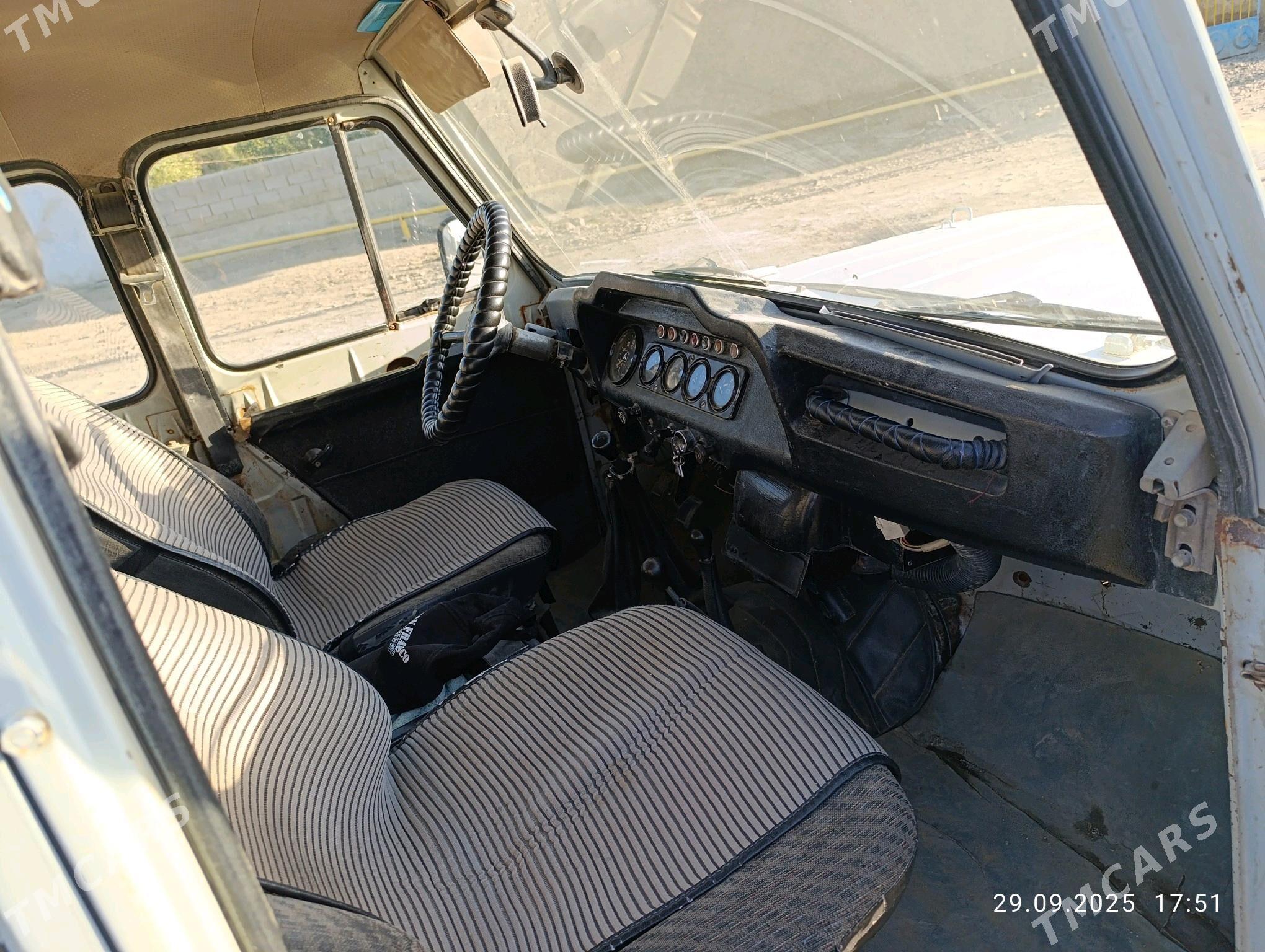 UAZ 469 2000 - 55 000 TMT - Махтумкули - img 5