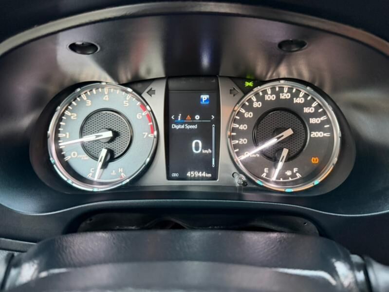Toyota Hilux 2024 - 550 000 TMT - Aşgabat - img 10