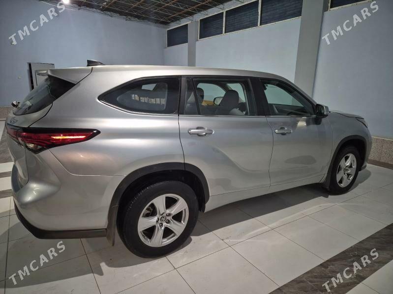 Toyota Highlander 2023 - 510 000 TMT - Дянев - img 4
