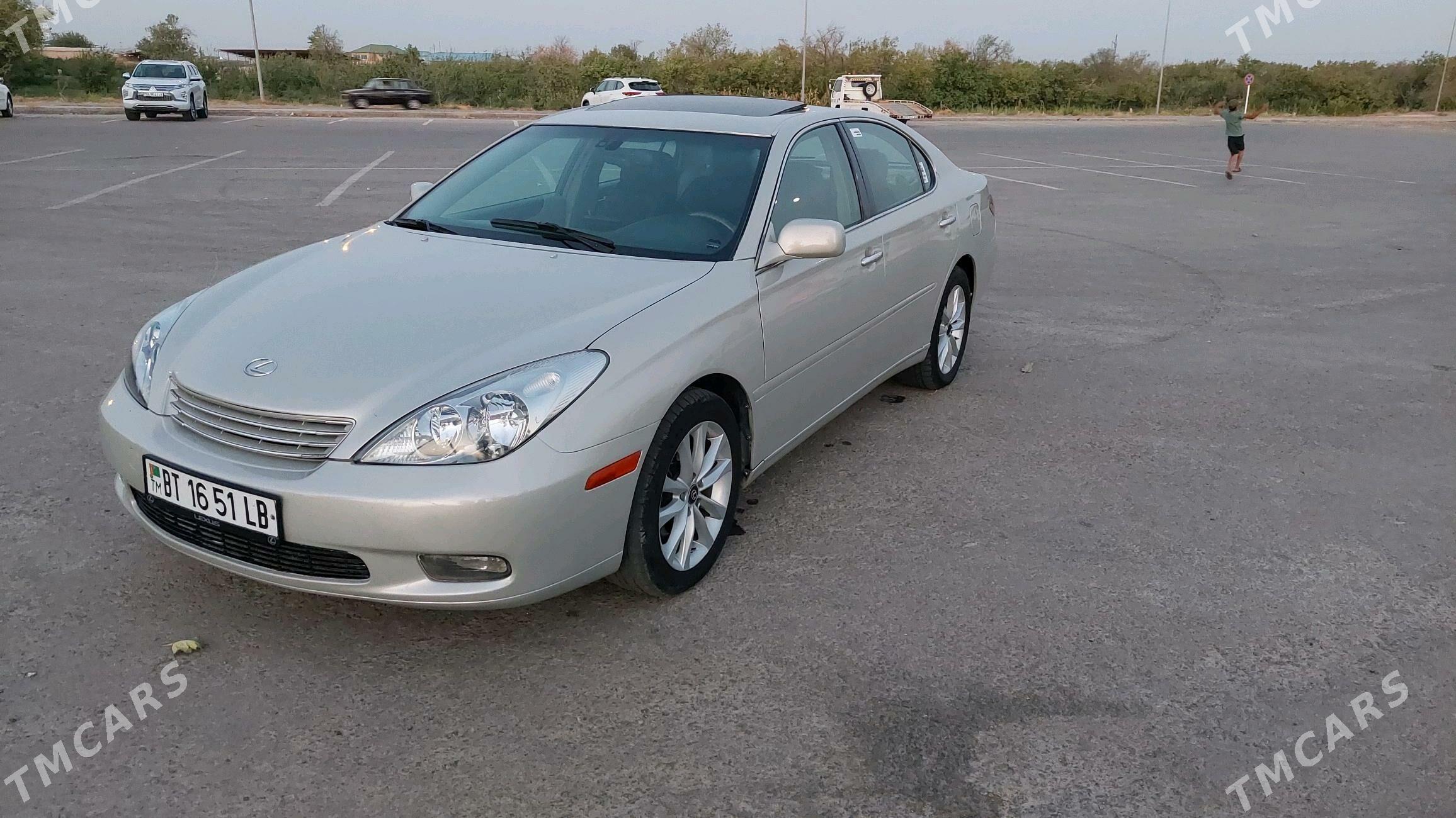 Lexus ES 300 2003 - 190 000 TMT - Фарап - img 3