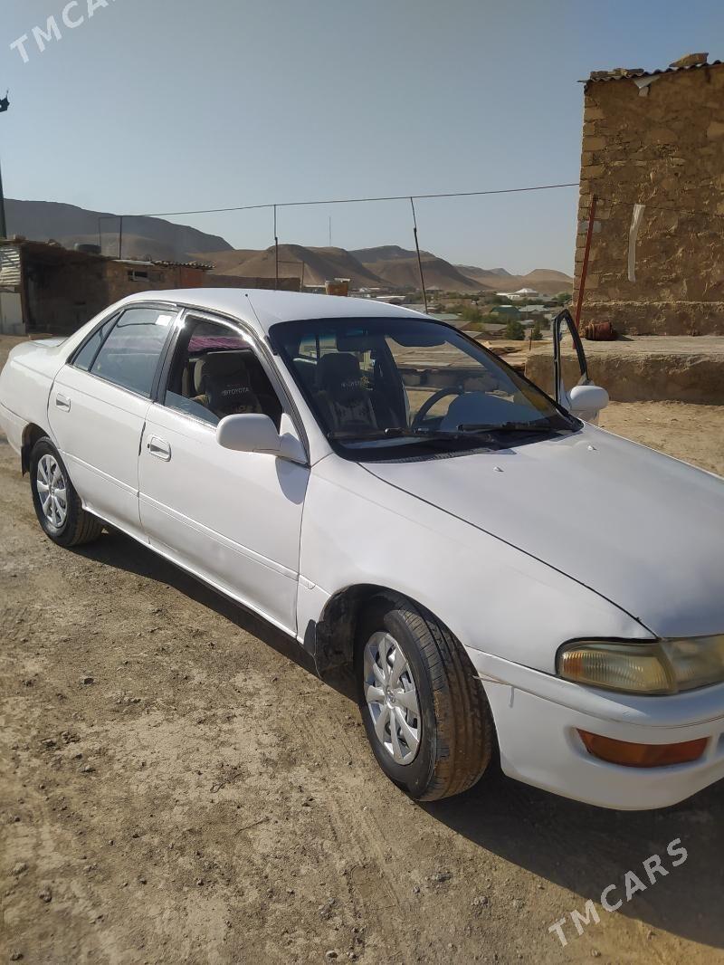 Toyota Carina 1995 - 40 000 TMT - Магданлы - img 3
