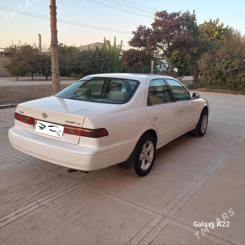Toyota Camry 1999 - 110 000 TMT - Garabekewül - img 4