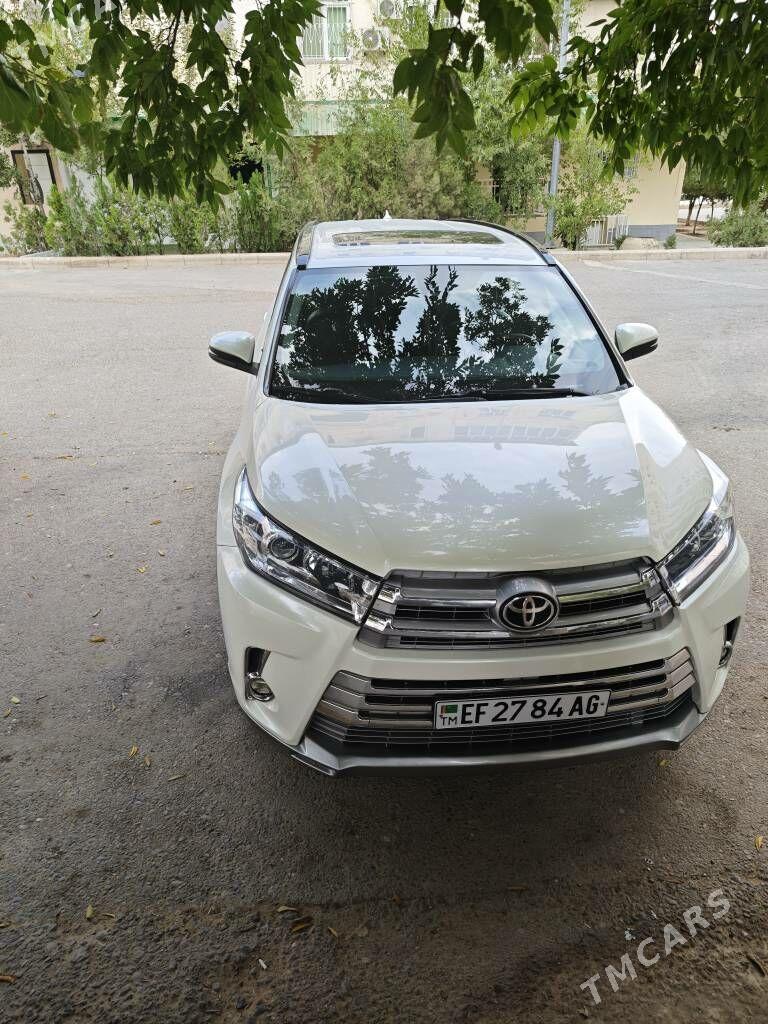 Toyota Highlander 2017 - 500 000 TMT - Aşgabat - img 3