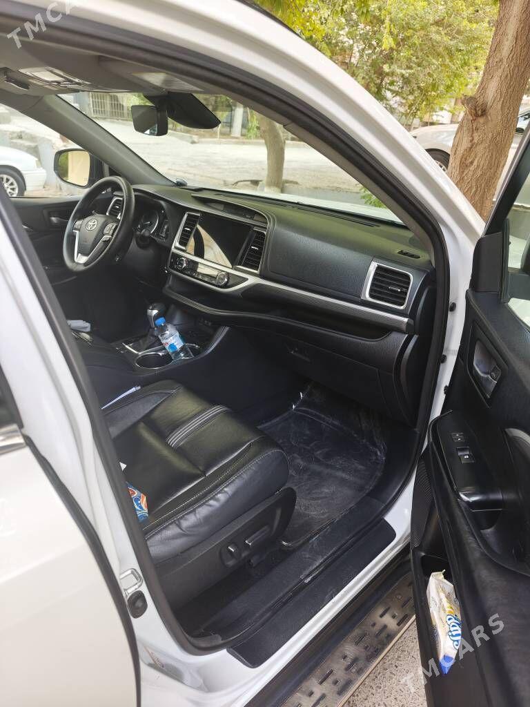 Toyota Highlander 2017 - 500 000 TMT - Aşgabat - img 5