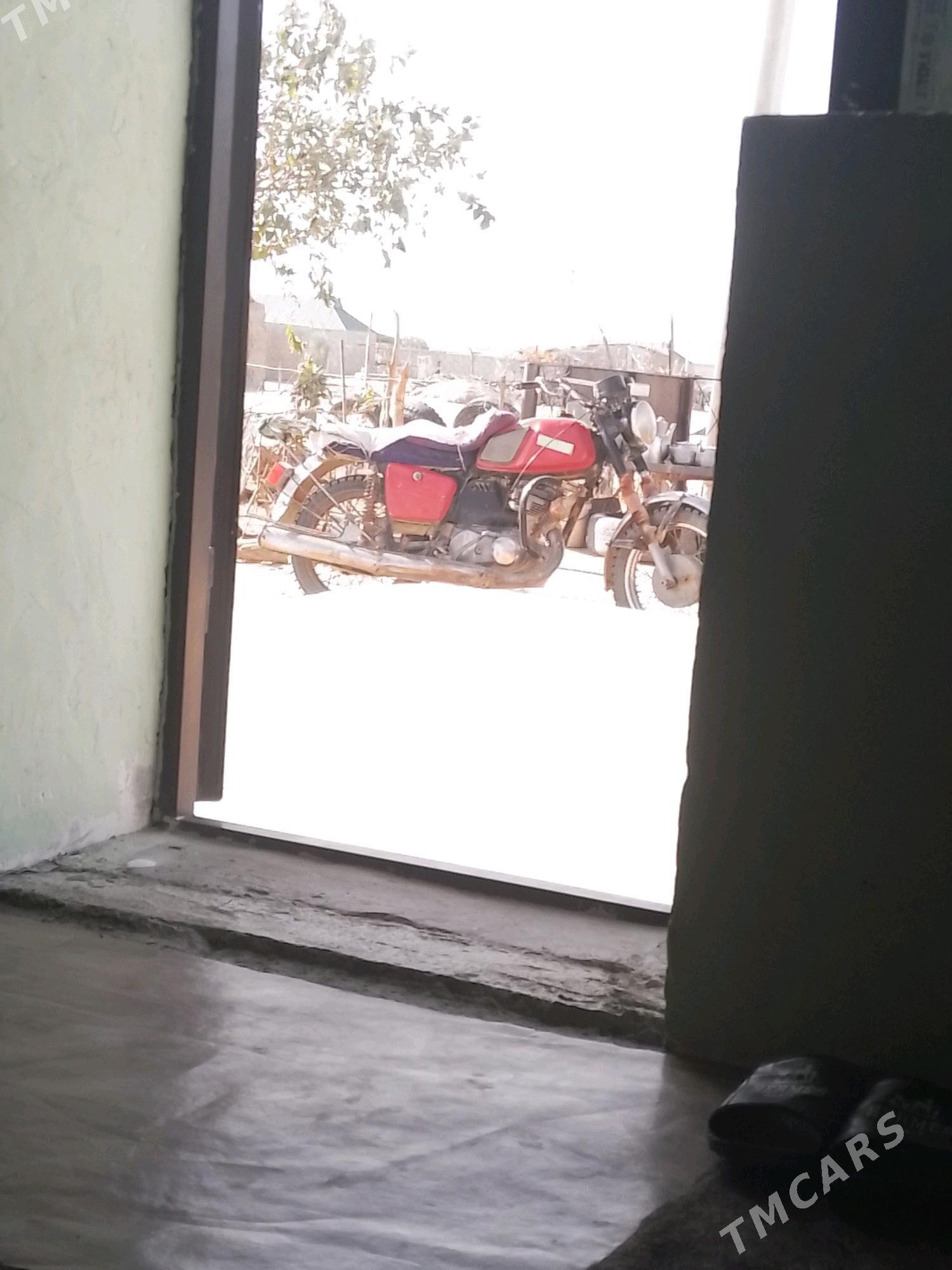 Iž Planeta 5 1990 - 6 000 TMT - Ak bugdaý etraby - img 2