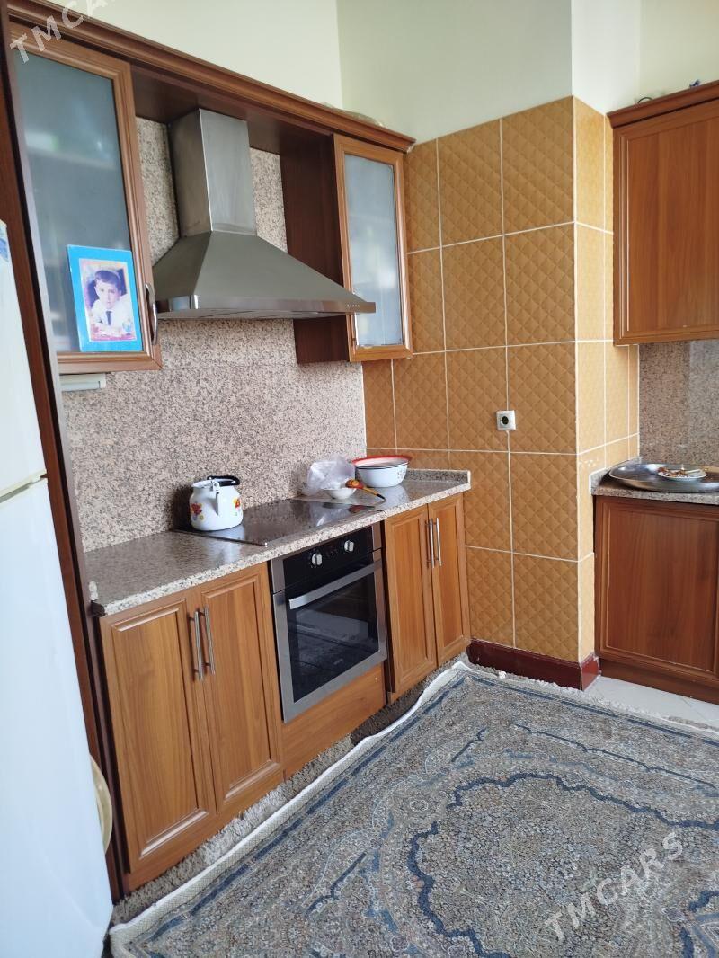 Элитка Ленина 12/6 этаж 2 ком - Türkmenbaşy şaýoly - img 3