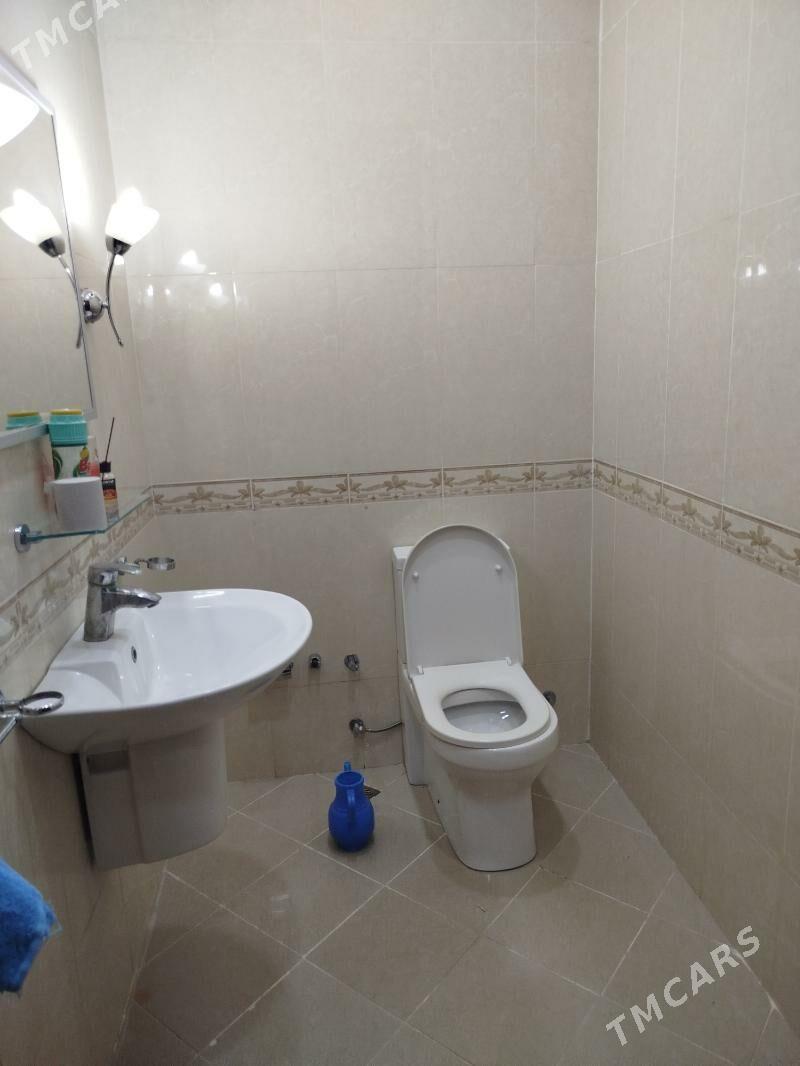 Элитка Ленина 12/6 этаж 2 ком - Türkmenbaşy şaýoly - img 5