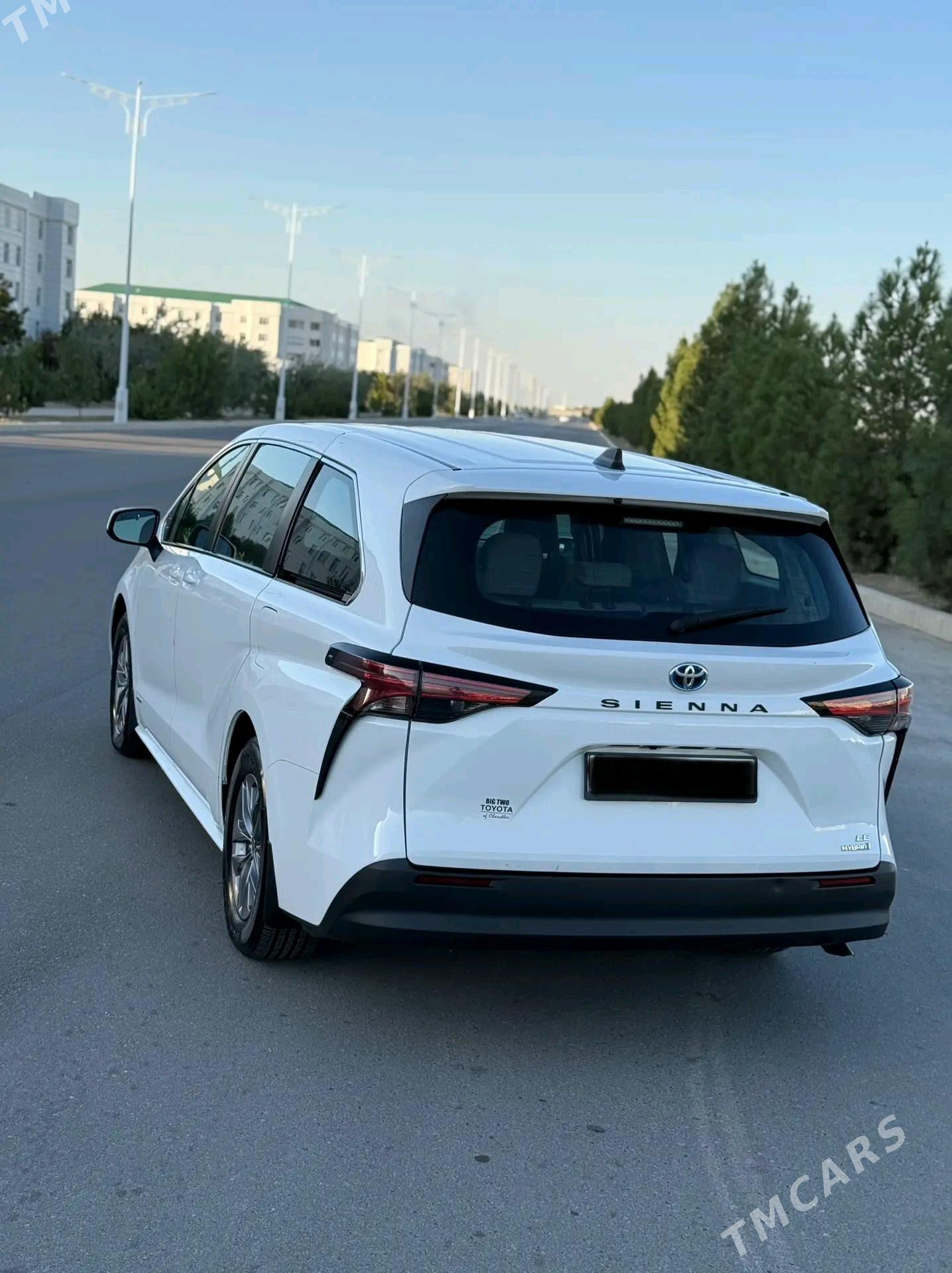 Toyota Sienna 2021 - 590 000 TMT - Türkmenbaşy - img 4