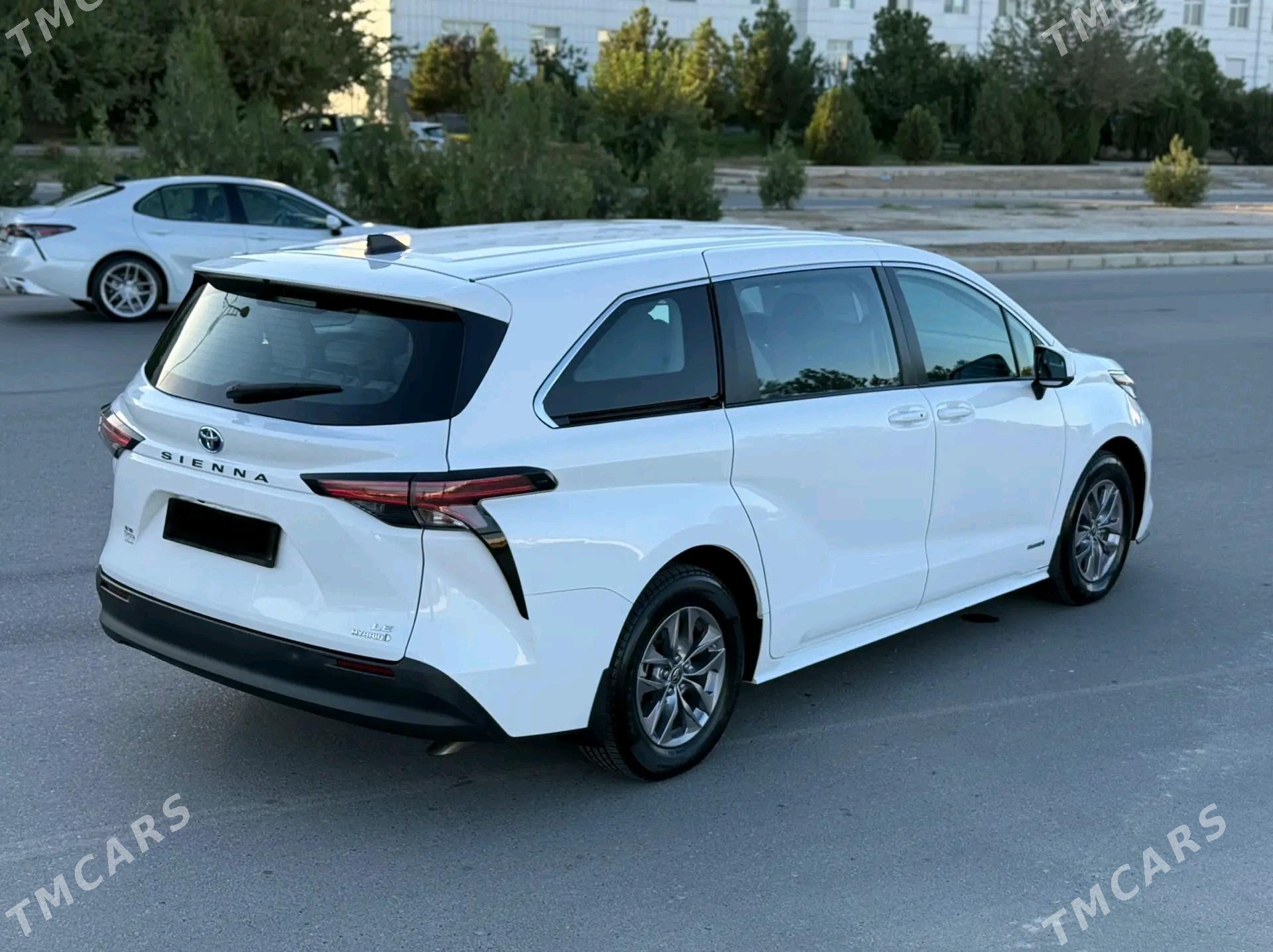 Toyota Sienna 2021 - 590 000 TMT - Türkmenbaşy - img 5