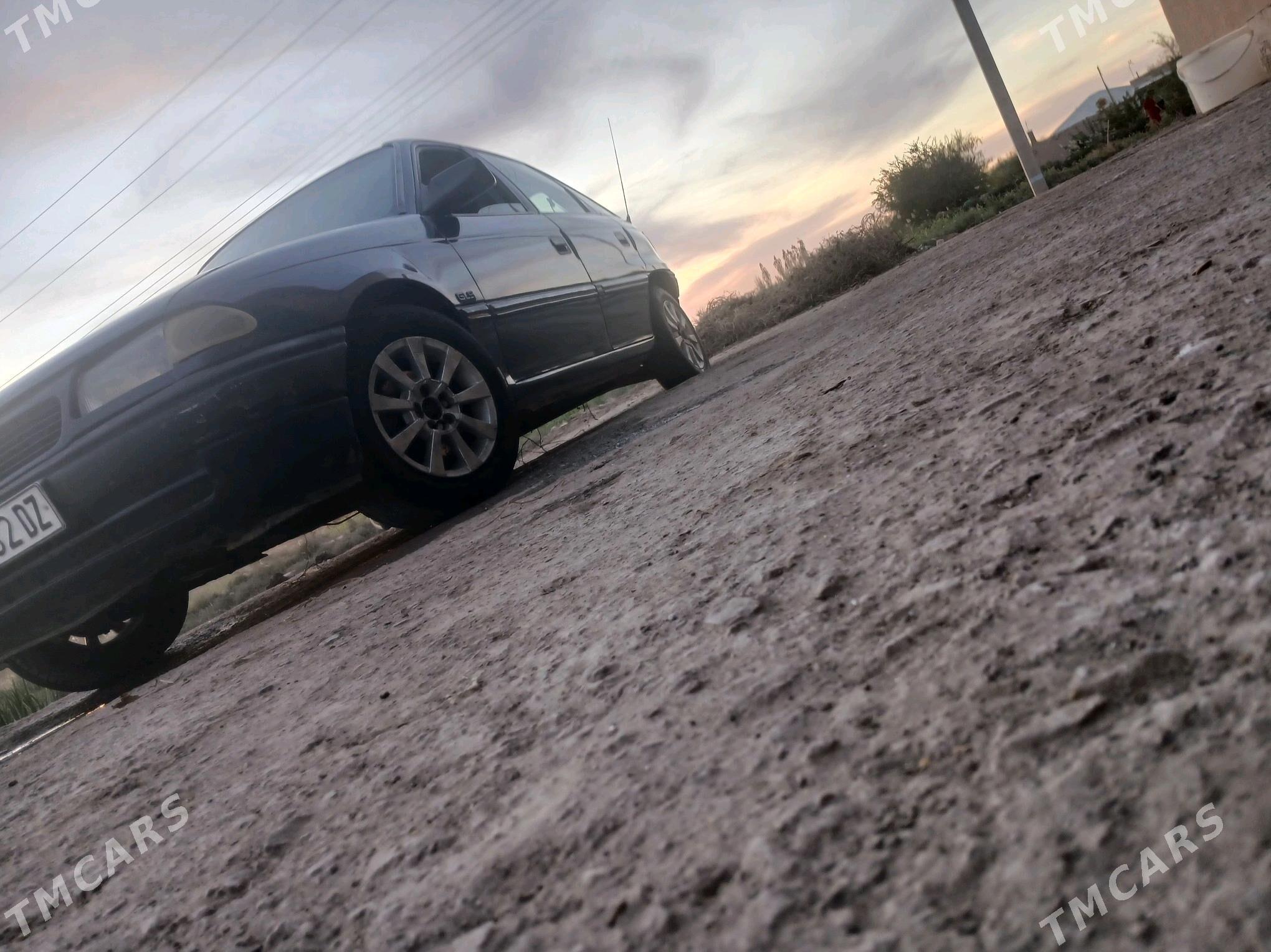 Opel Astra 1994 - 40 000 TMT - Губадаг - img 3