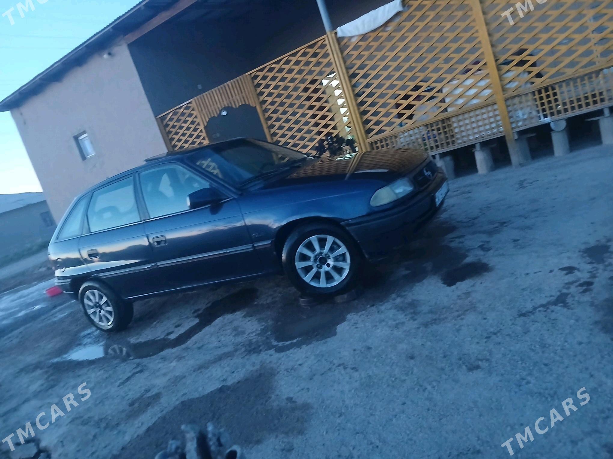 Opel Astra 1994 - 40 000 TMT - Губадаг - img 5