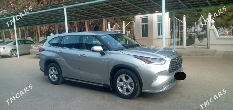 Toyota Highlander 2021 - 500 000 TMT - Baýramaly - img 5
