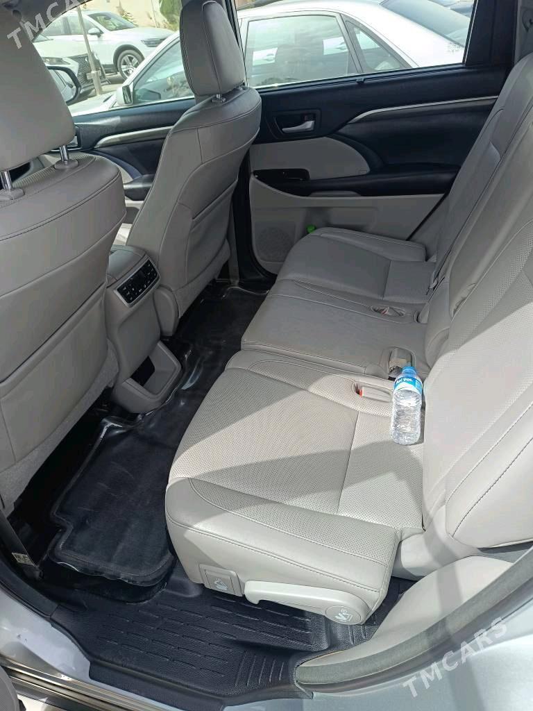 Toyota Highlander 2018 - 480 000 TMT - Türkmenabat - img 4