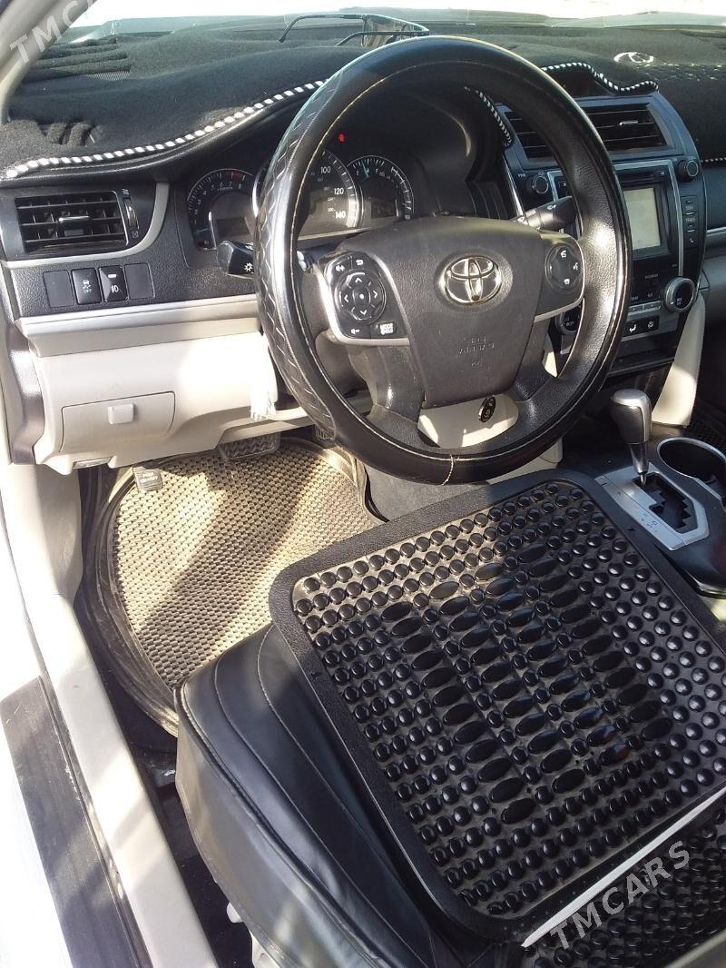 Toyota Camry 2014 - 270 000 TMT - Саят - img 1