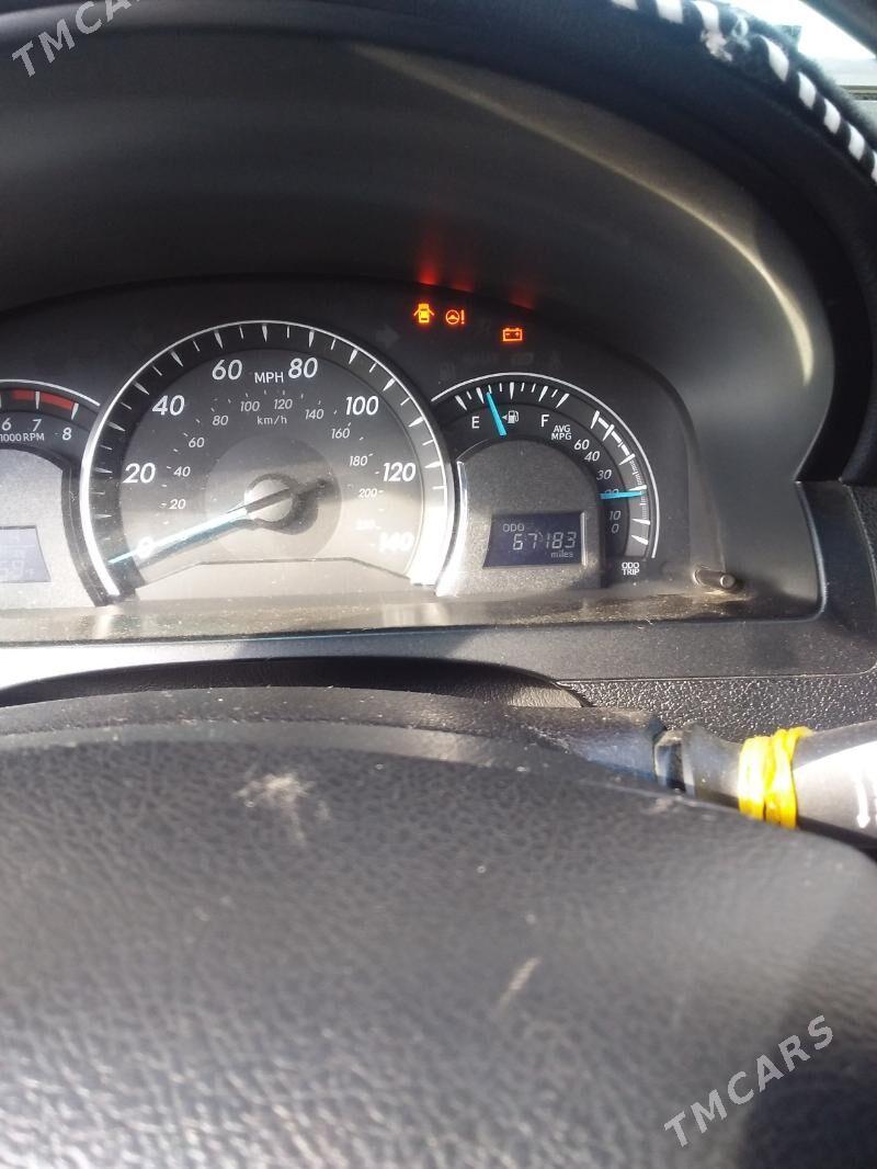 Toyota Camry 2014 - 270 000 TMT - Саят - img 2