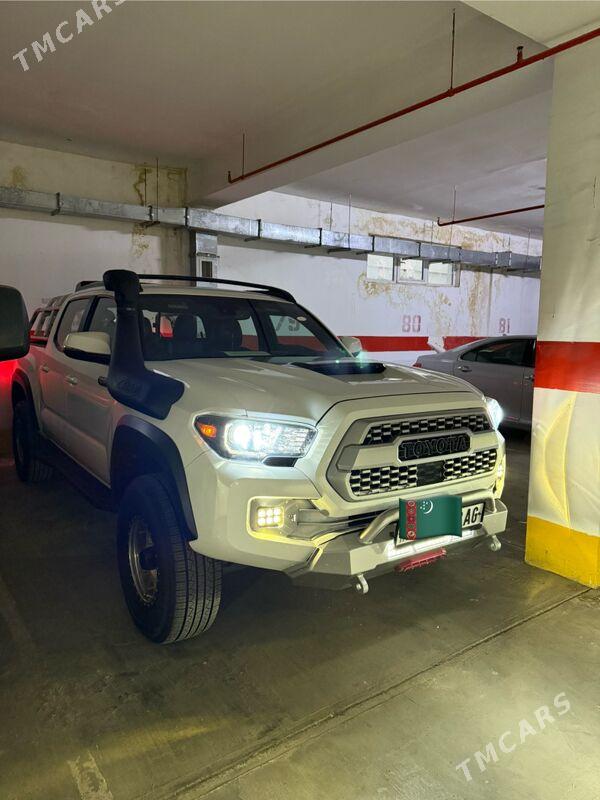 Toyota Tacoma 2020 - 398 000 TMT - ул. Подвойского (Битарап Туркменистан шаёлы) - img 8