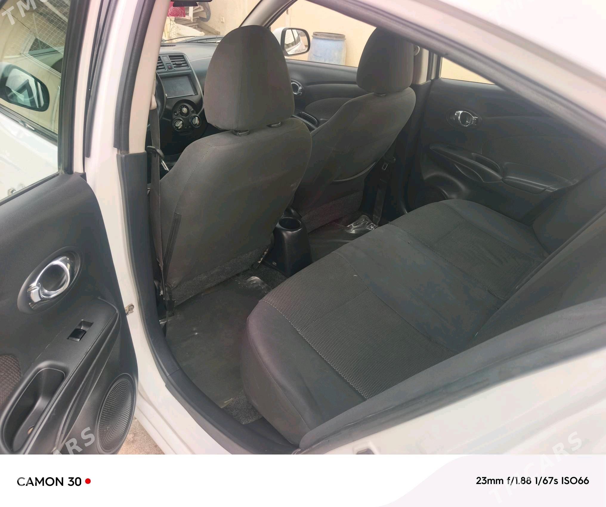 Nissan Versa 2013 - 100 000 TMT - Теджен - img 2