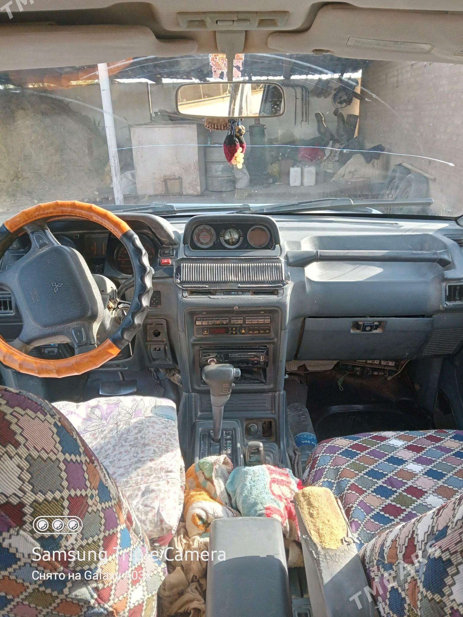 Mitsubishi Pajero 1993 - 45 000 TMT - Babadaýhan - img 5