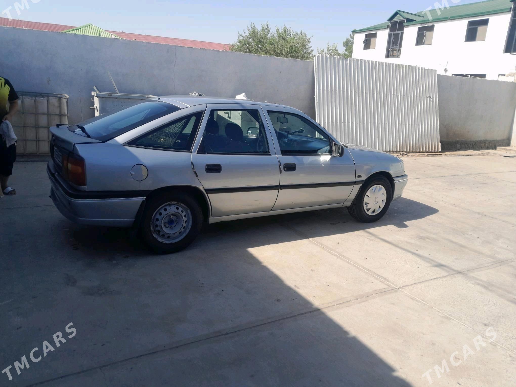 Opel Vectra 1994 - 30 000 TMT - етр. Туркменбаши - img 3