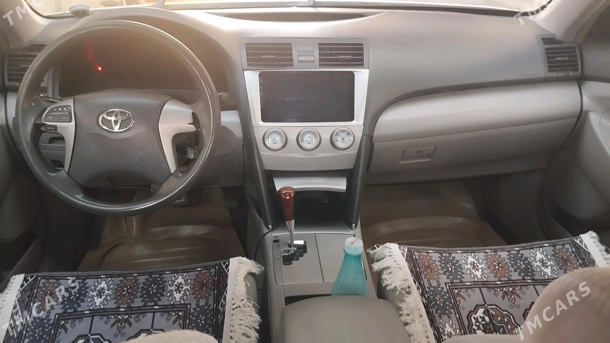 Toyota Camry 2009 - 175 000 TMT - Мары - img 3